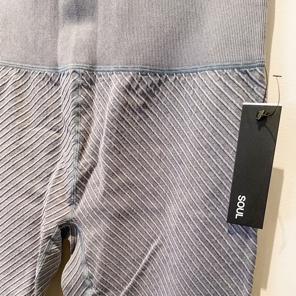 SOUL BY SOULCYCLE - Mineral Wash Miles and Miles Legging NEW (with tags) size L - Picture 4 of 8